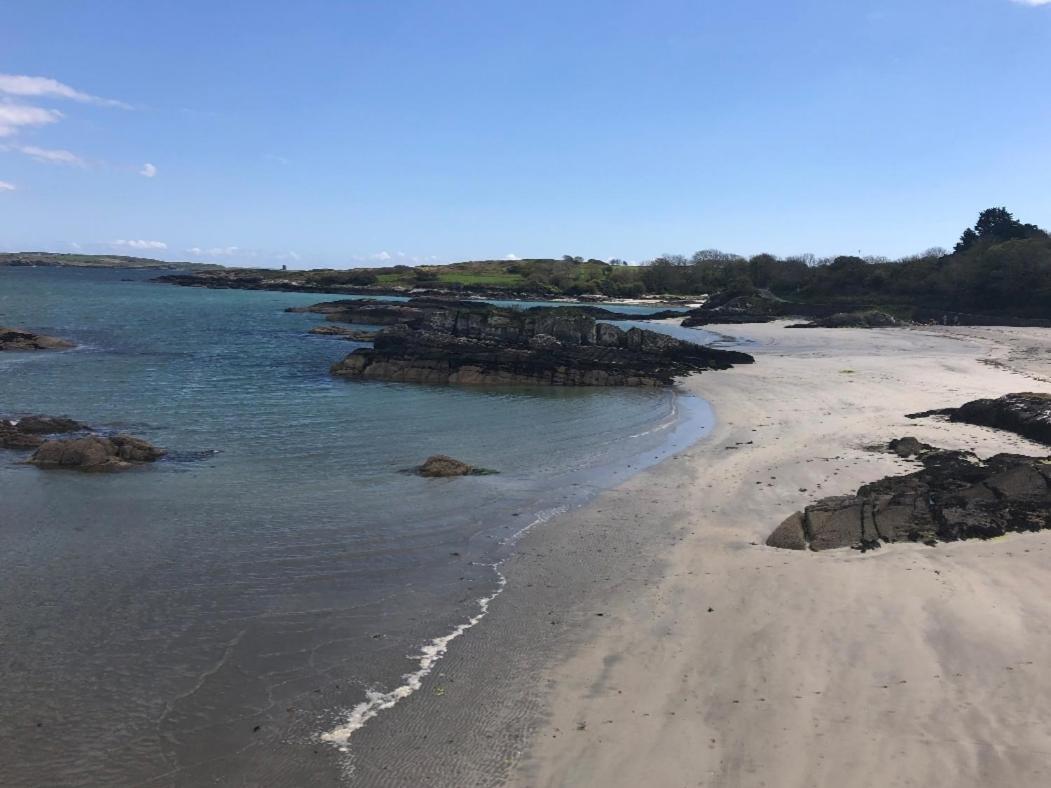 Villa Seafront House With Own Private Pier In Gunpoint, Schull, West Cork Seafort Esterno foto